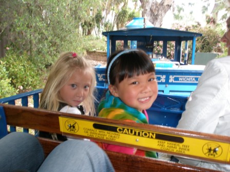 Kasen and Olivia on the train